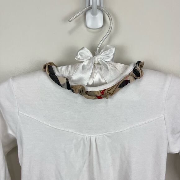 Burberry Baby White Footie & Bib Set 6 Months - Picture 4 of 14